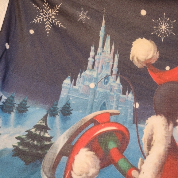 Disney Mickey & Minnie Throw - Picture 8 of 15